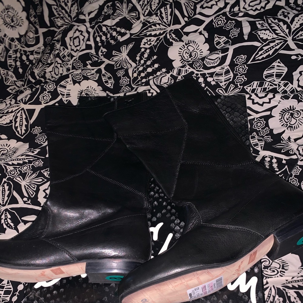 Women’s Black Boots